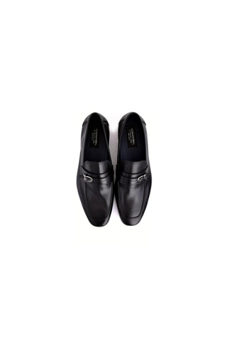 Corrente 7256 black nappa leather loafers featuring a sleek slip-on silhouette and a polished side-buckle detail.
