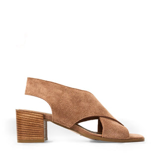 Aquatalia Dovera Suede Pump