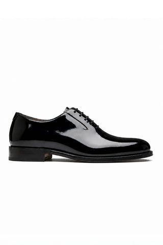 Ambrogio Roma black patent calfskin leather Oxford dress shoe with a sleek profile.
