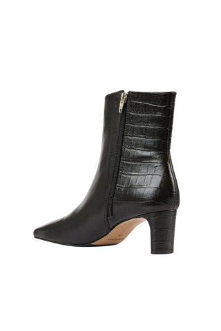 Andre Assous Amerie Leather Boot