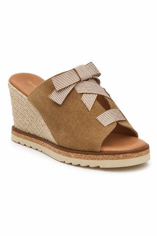 Andre Assous Mason Suede Wedge