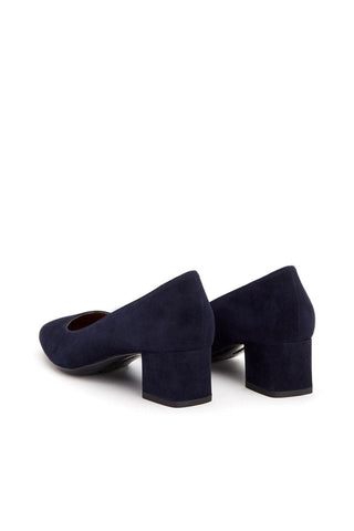 Aquatalia Pasha Suede Pump