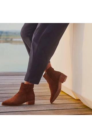Aquatalia Reeta Suede Boot