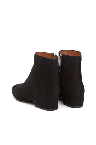 Aquatalia Ulyssa Suede Boot