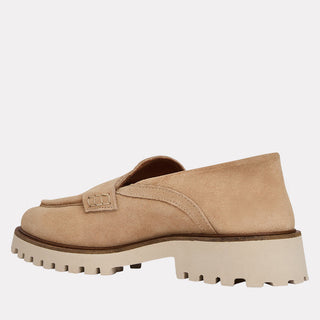 Averie Suede Loafer-Dellamoda