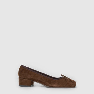 Aquatalia Camalfi suede pump in Espresso - view 1