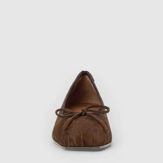 Aquatalia Camalfi suede pump in Espresso - view 5