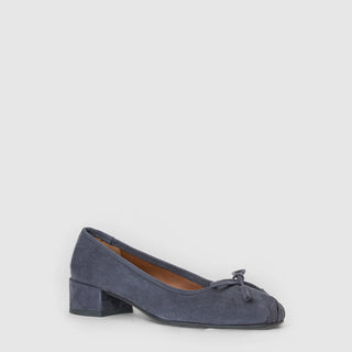 Aquatalia Camalfi suede pump in Ash Navy - view 2