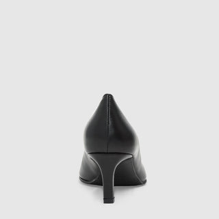 Aquatalia Chloe leather pump in Black - view 6
