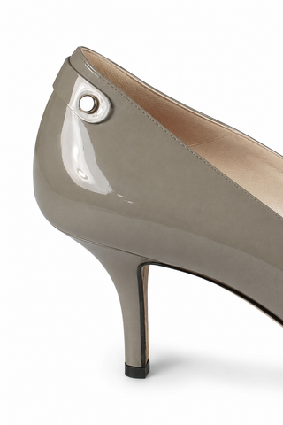 Cesare Paciotti Women's Grey Patent Low Heel Pumps PB800170 (CPW602)