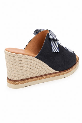 Andre Assous Mason Suede Wedge