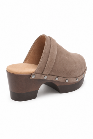 Andre Assous Olivia Leather Clog