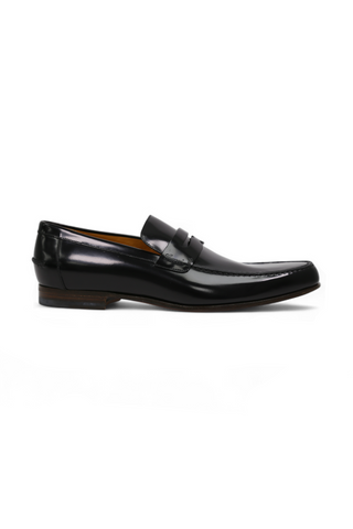 Gucci Men's Designer Shoes Black Leather Loafers with Logo Style 181797 (GGM1507)