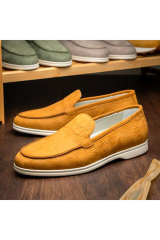 Livorno Nubuck Loafer - Cognac-Dellamoda