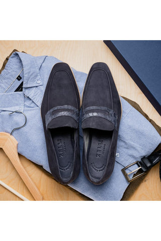 Meo 3 Suede & Crocodile Loafer - Gray-Dellamoda