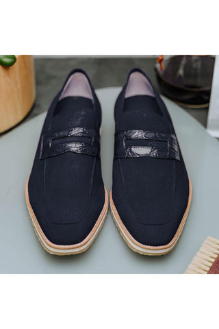 Meo 3 Suede Loafer - Navy-Dellamoda