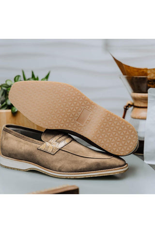 Meo 3 Suede Loafer - Taupe-Dellamoda