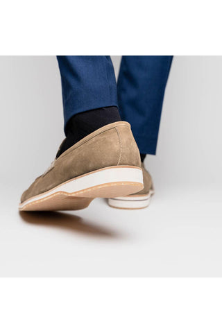Meo 3 Suede Loafer - Taupe-Dellamoda