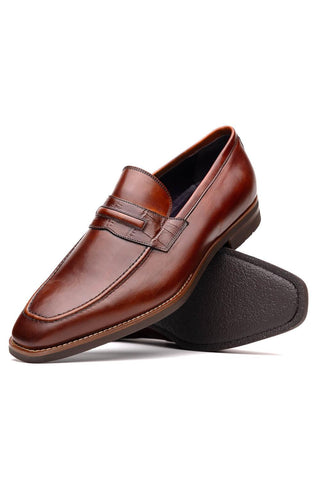 Meo Leather Loafer - Cognac-Dellamoda