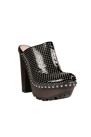 Miu Miu 44535 Black Vernice 2 Nero Pumps (MIU101)