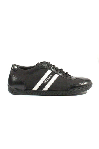Prada-Sports-BlackWhite-4E1595