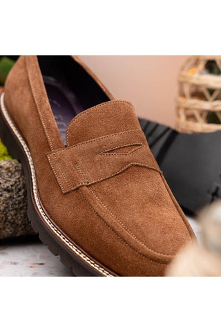 Roma Suede Loafer - Tobacco-Dellamoda