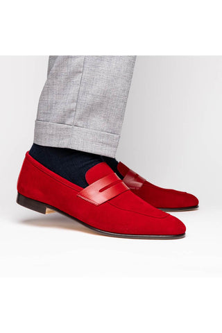 Tippa Suede Loafer - Red-Dellamoda