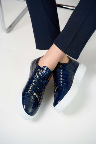Vinci Belmont Embossed Leather Sneaker - Navy