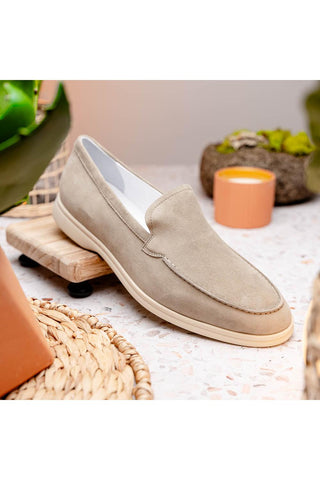 Zelli Italia Suede Loafer - Bone-Dellamoda