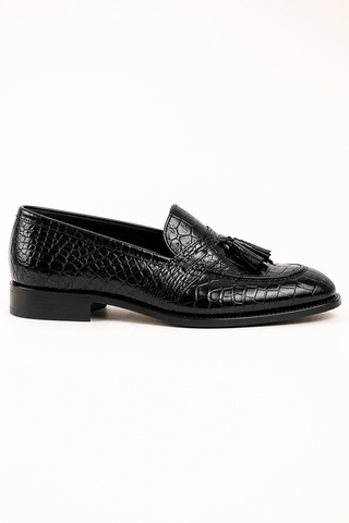 Caporicci Style 1415 Black alligator fringe loafer, right-facing outer-side view