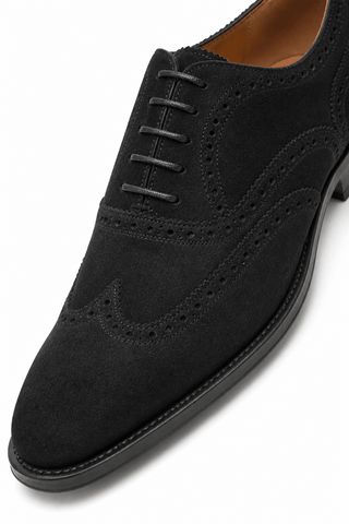 Caporicci 921 Suede Wingtip Oxford Black, suede and brogue detail