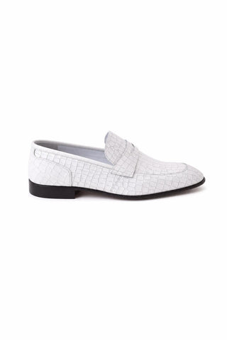 Dellamoda luxury image 01 · Corrente 3470C Embossed Leather Penny Loafer - White