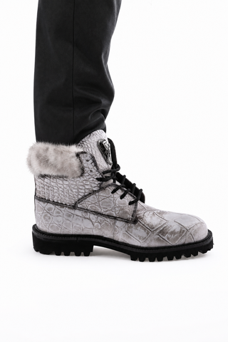 Dellamoda luxury image 06 · 3240/7 Alligator & Mink Sneaker