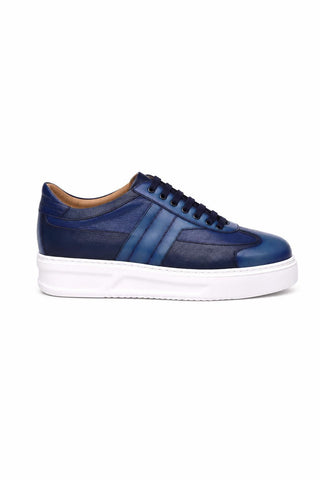 Dellamoda luxury image 01 · Corrente 5769 Leather Sneaker - Navy