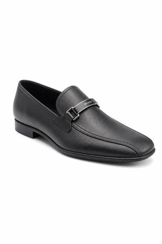 Dellamoda luxury image 02 · Prada 4D2823-ASK Black Leather Slip-On Loafers (PRM1019)